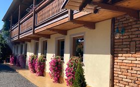 Privat Milan